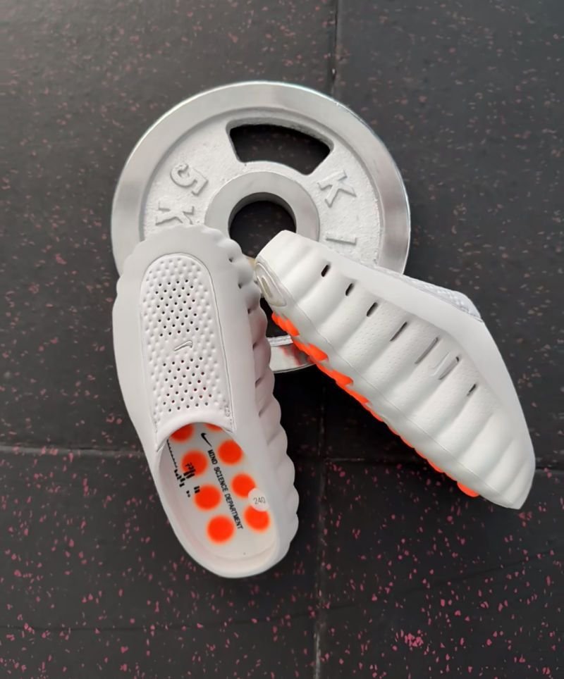 Nike mind 001