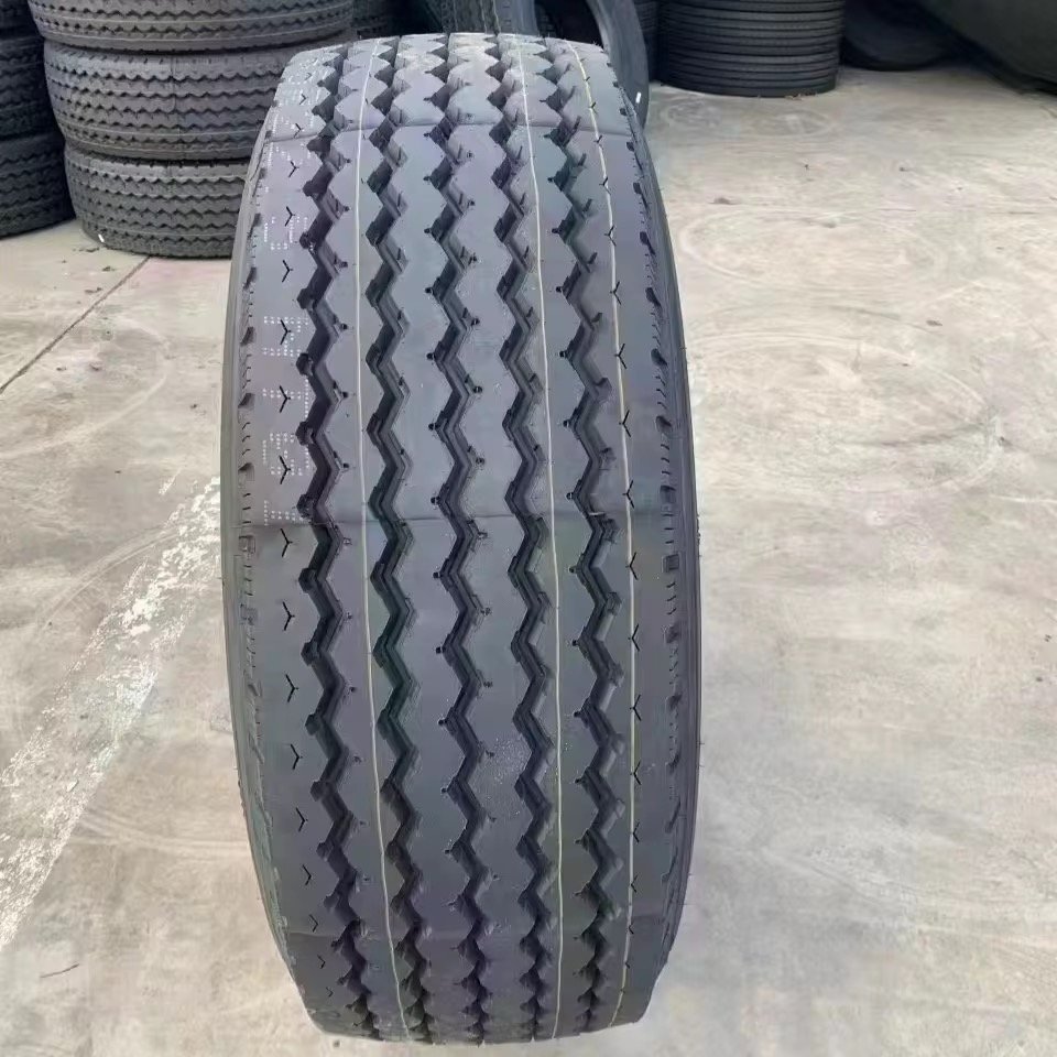 PNEUS 385/65R22.5