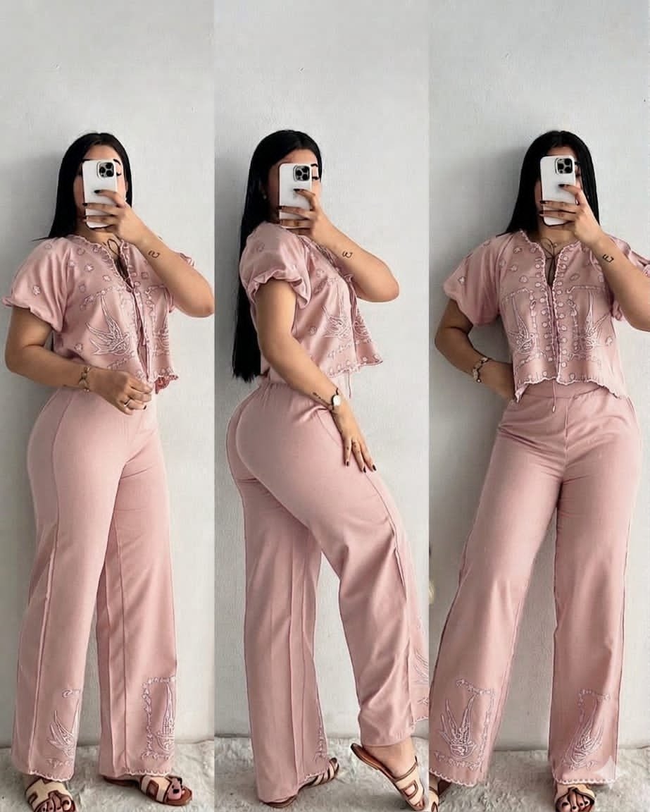 Disponible 8500 L XL 2XL