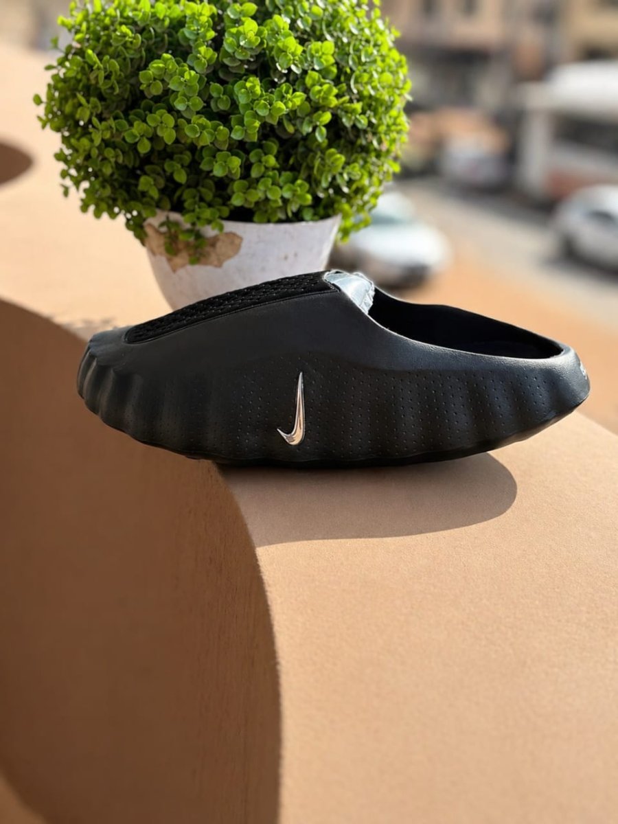 Chaussures NIKE MIDES