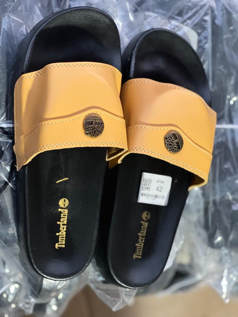 NOUVEL ARRIVAGE – TAPETTES HOMME STYLE LUXE