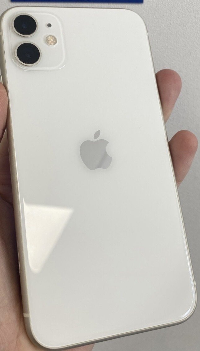 iPhone 11- 64GB