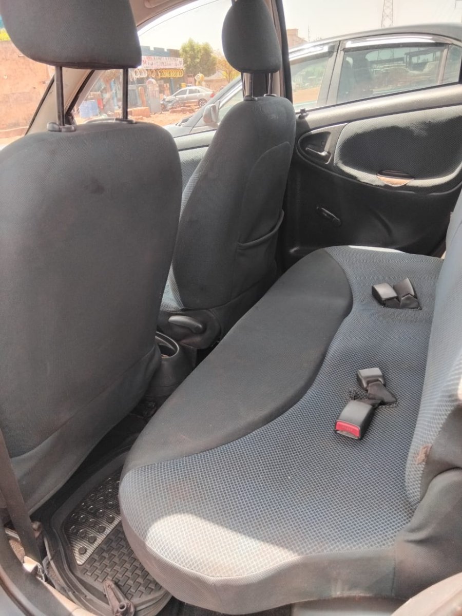 Toyota Yaris , manuelle essence