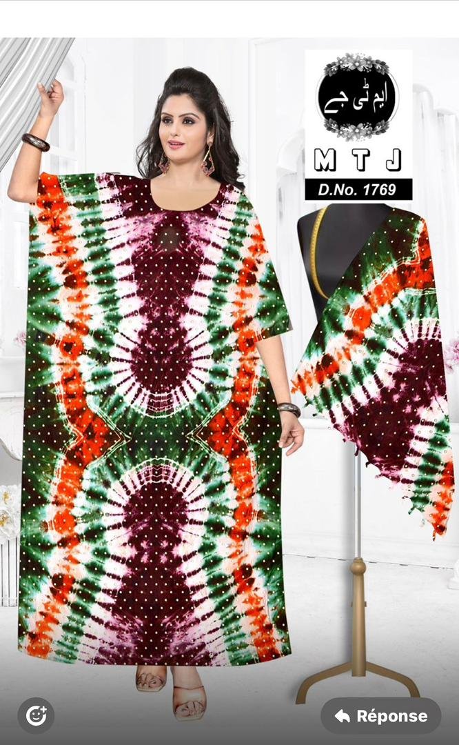 JOLIE ROBE TAILLE STANDAR