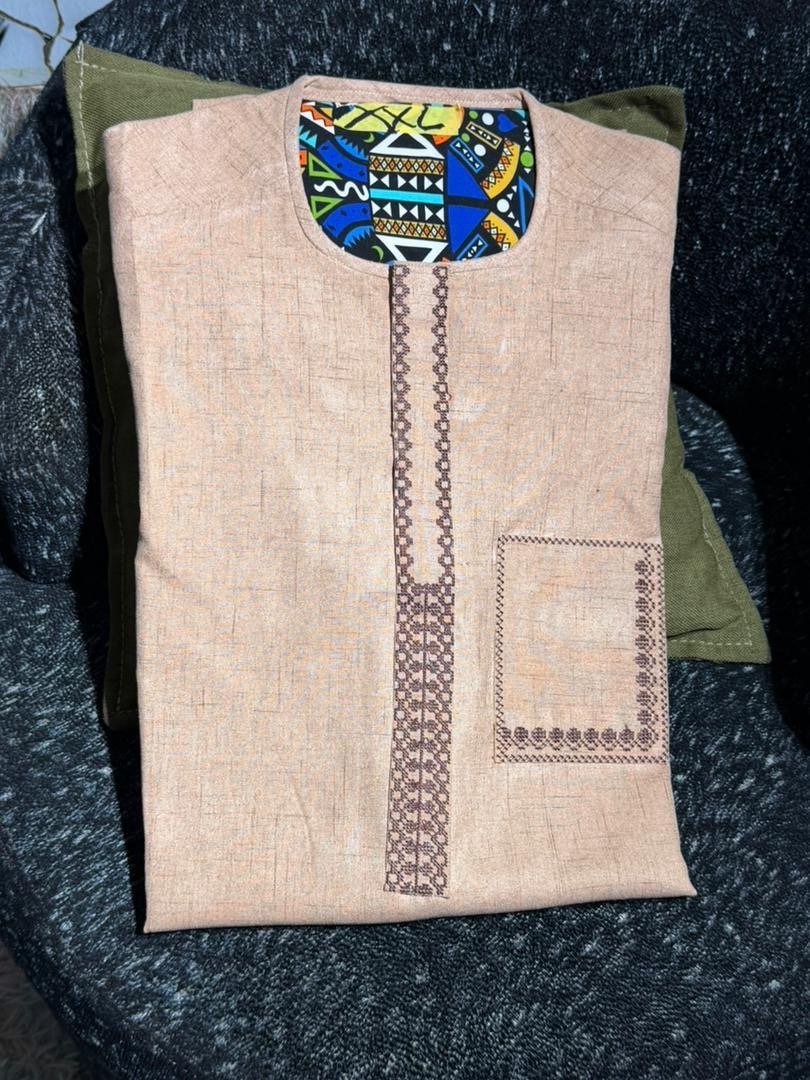 tissus cousus à l’ordinateur avec des designs élégants et modernes