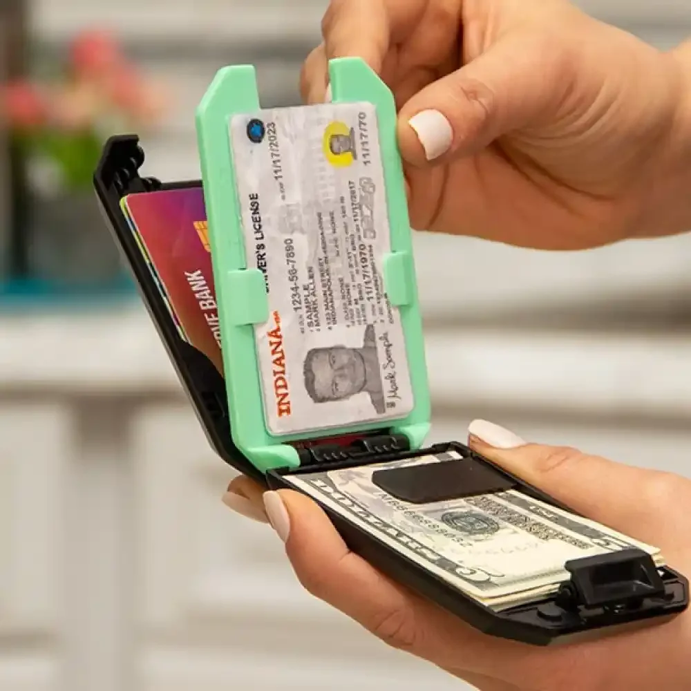 Portefeuille compact sécurisé anti RFID