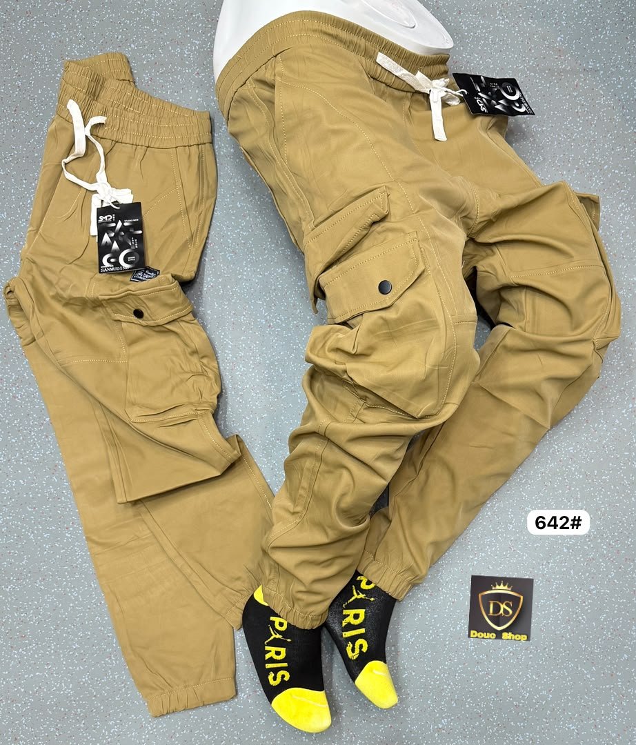 Jogging cargo de qualité premium disponible à Bamako