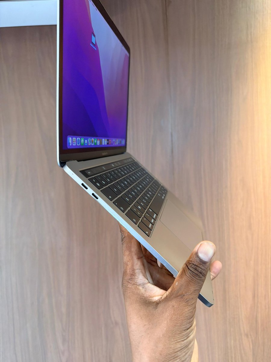 MacBook Pro 2019 -13inch