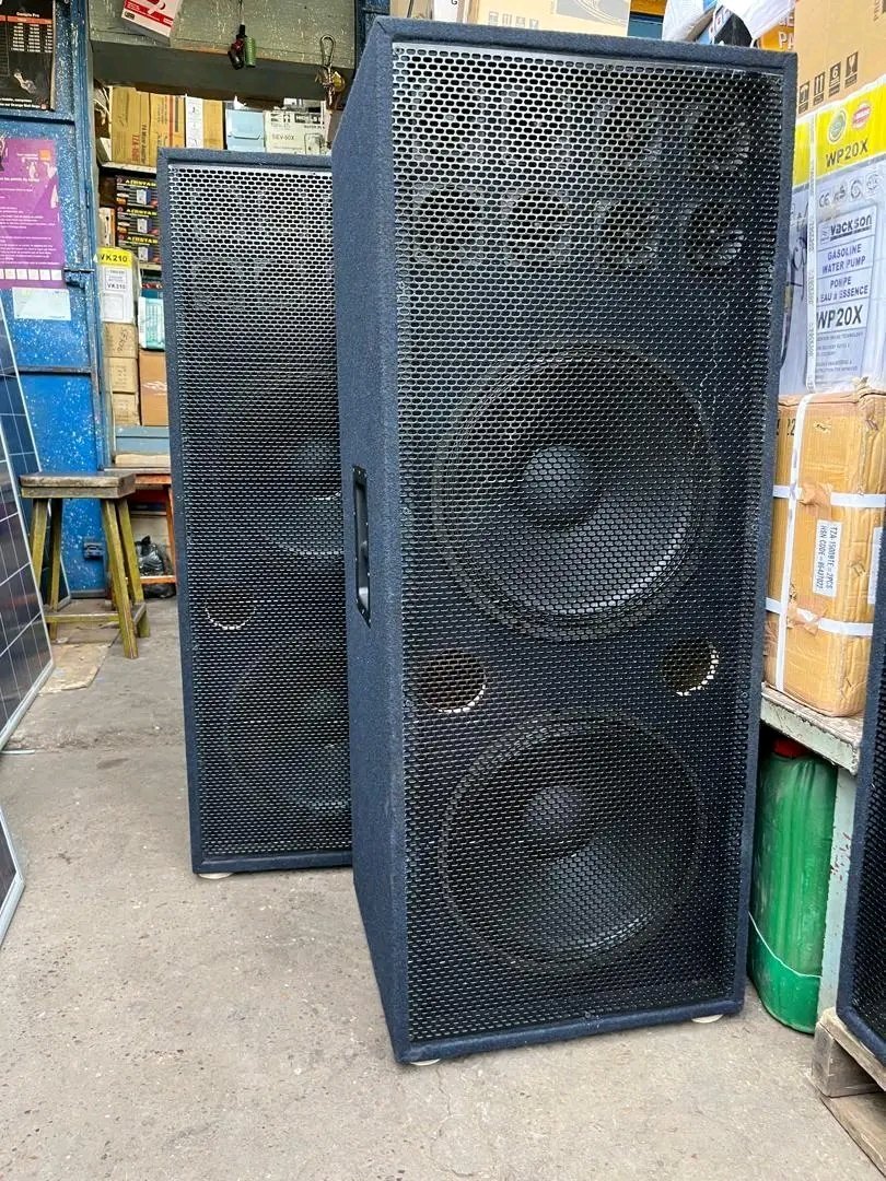 Deux baffle mixer ampile micro