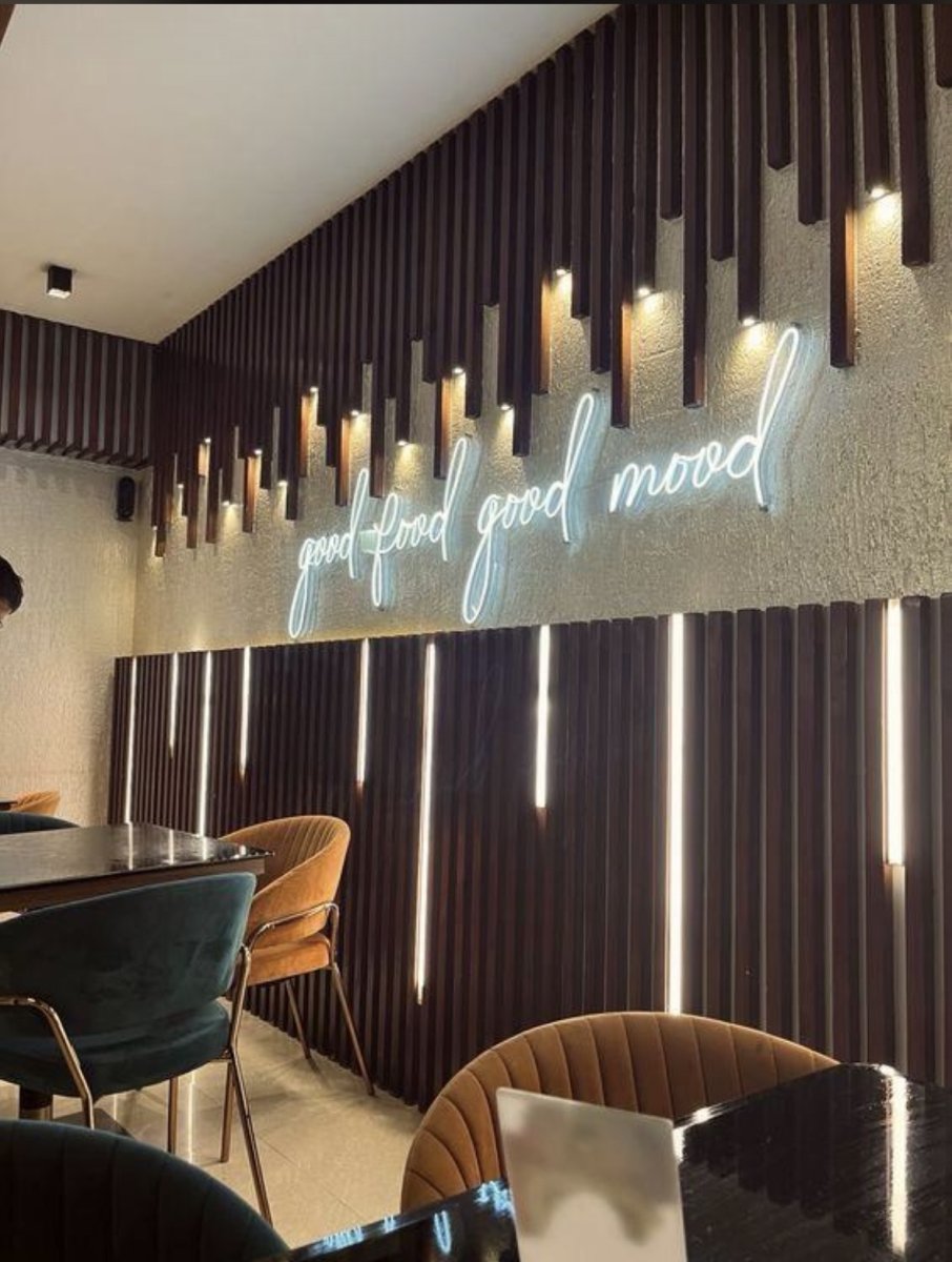 Baguette mural