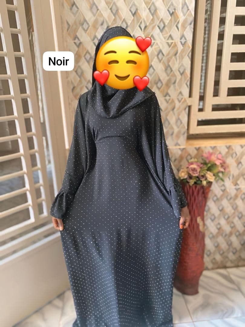 Robe hijabs