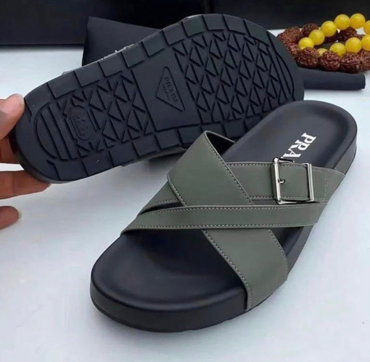 Chaussures tapettes bonne qualité