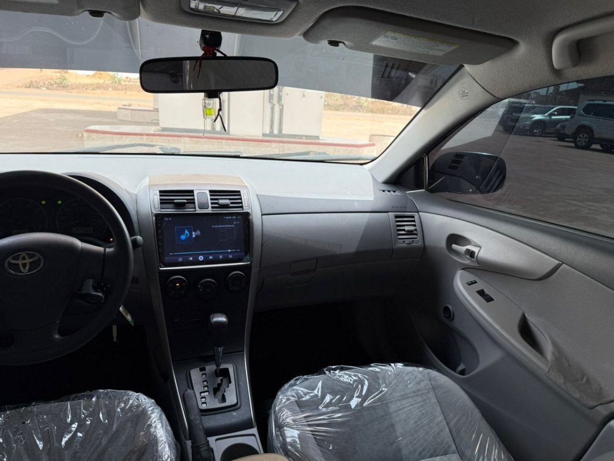TOYOTA COROLLA LE ANNÉE 2010