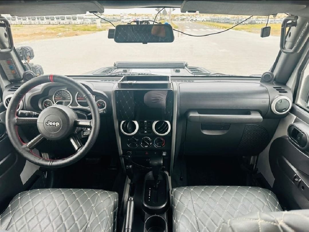 Voiture 👉JEEP WRANGLER