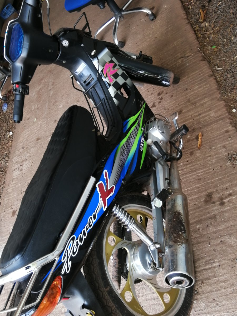 Moto KTM noir