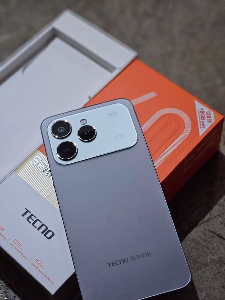 TECNO SPARK – 128 Go | Carton Original