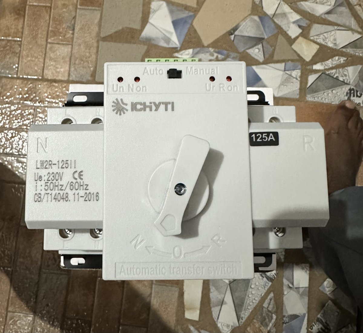 Inverseur automatique