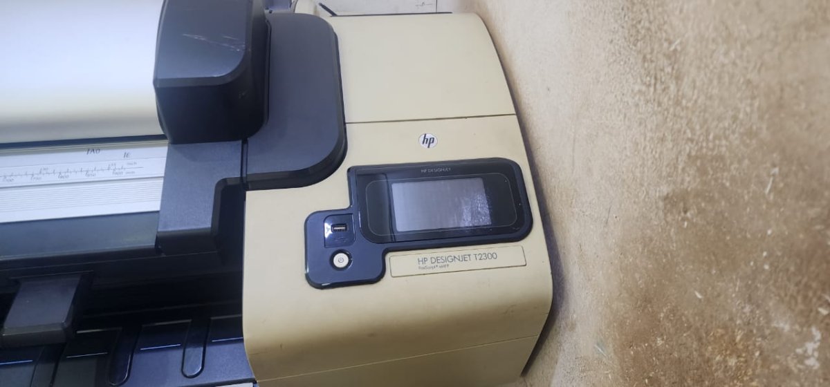 Traceur HP Designjet T2300 44 pouces