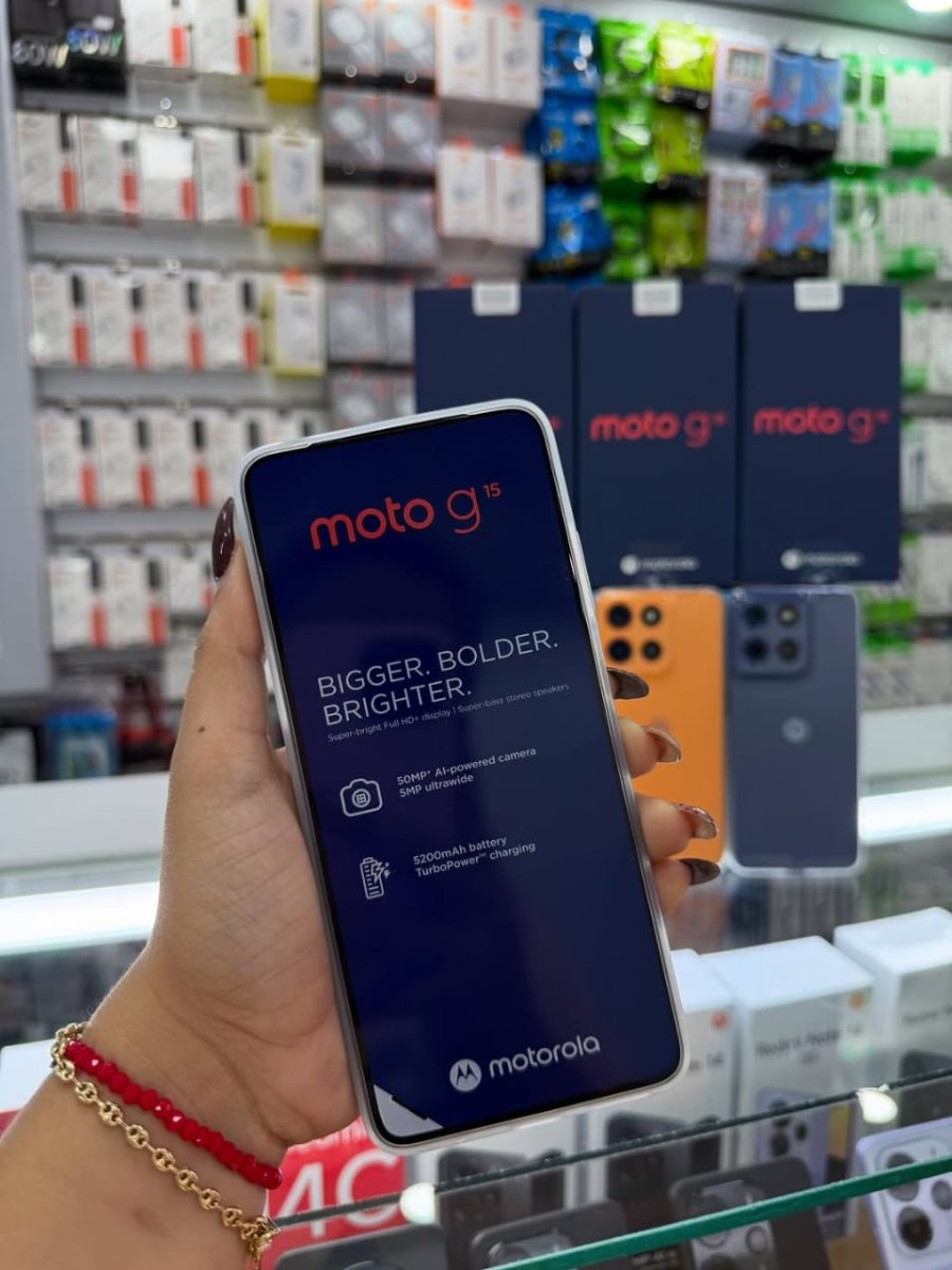 Motorola G15  256giga ram 8