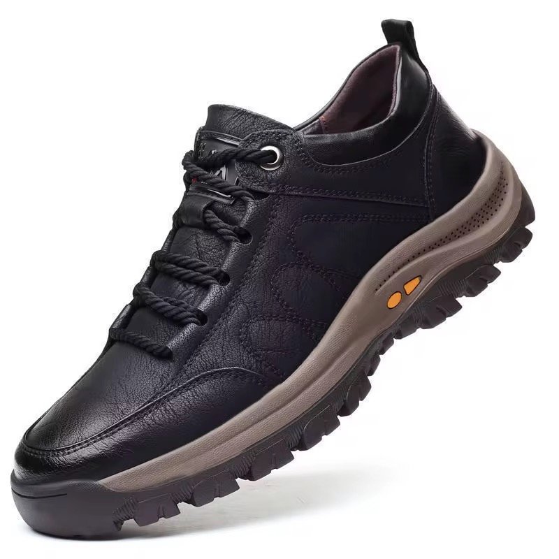 CHAUSSURES OUTDOOR EN CUIR – MODÈLE CONFORT & RÉSISTANCE