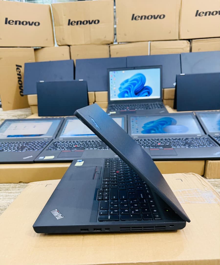 LENOVO THINKPAD P50s CORE i7