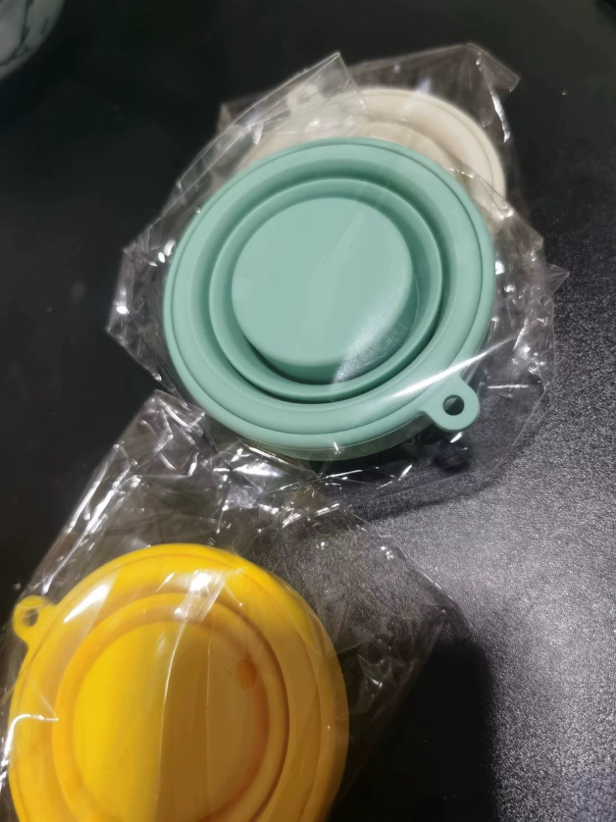 Cup pliable