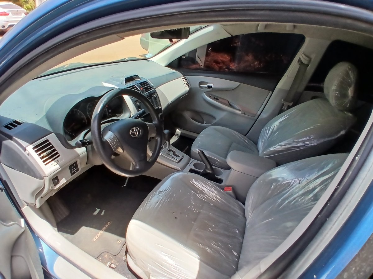 Corolla Le