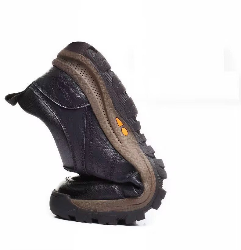 CHAUSSURES OUTDOOR EN CUIR – MODÈLE CONFORT & RÉSISTANCE