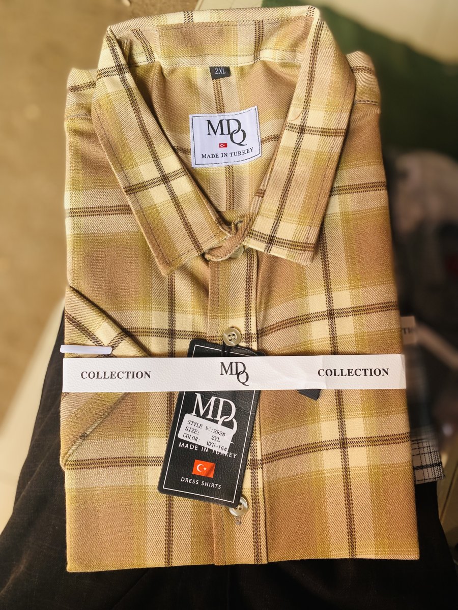 Chemise manche courte disponible avec tout les tailles