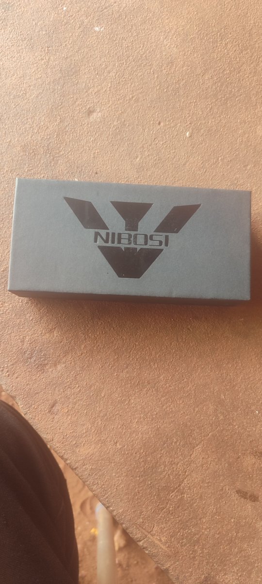 Vente de montre dans son carton