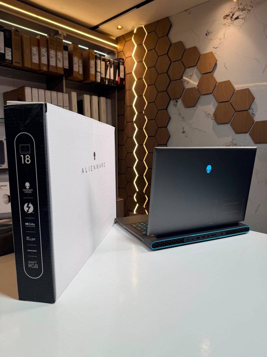 💻 Dell Alienware m18 R2
