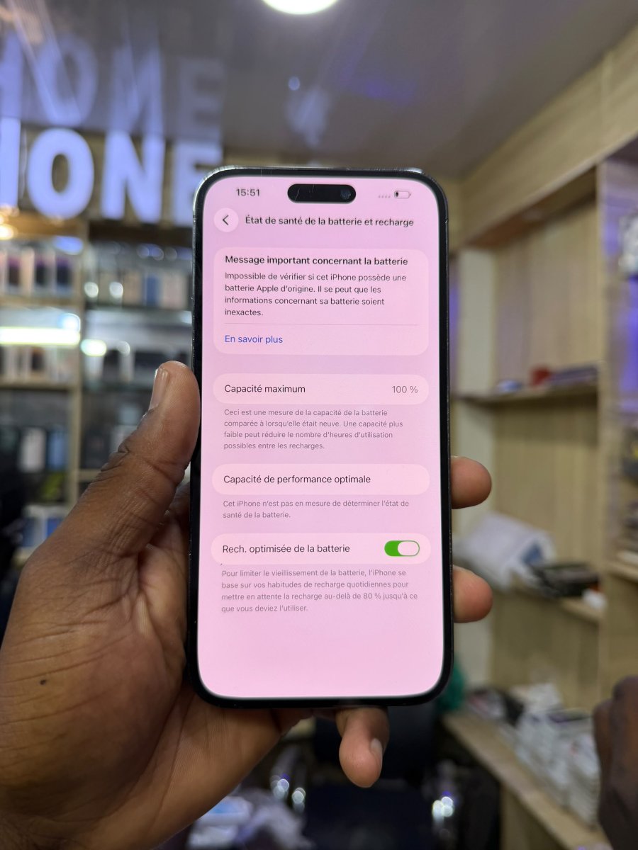 iPhone 📱 14Pro Max 128gb 2SIM Batterie état : 100% impeccable  Aucun défaut très propre ✨👌  *Prix 🏷️ 220.000F*