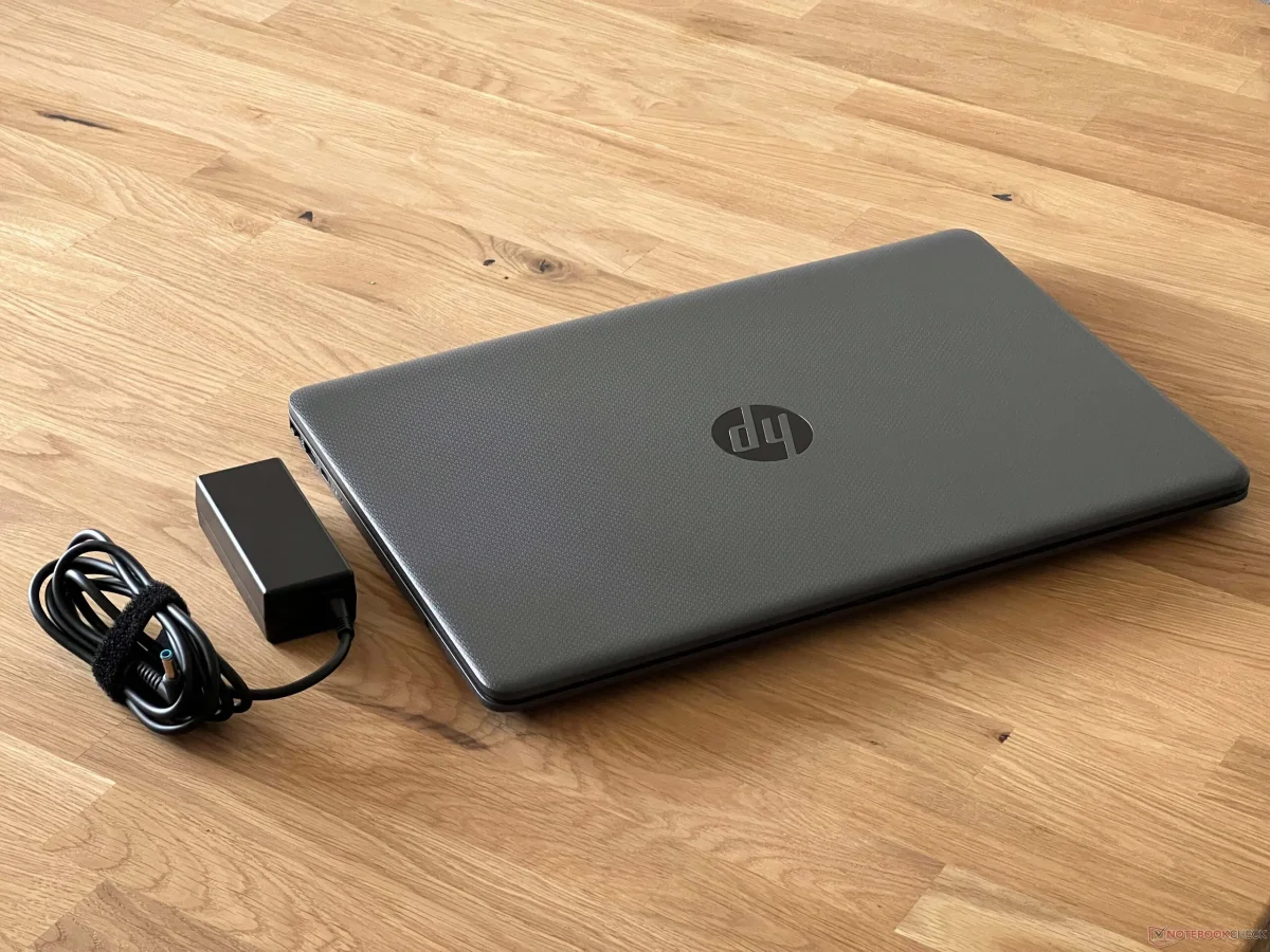 Ordinateur HP 250 15.6 pouce G9 Notebook PC