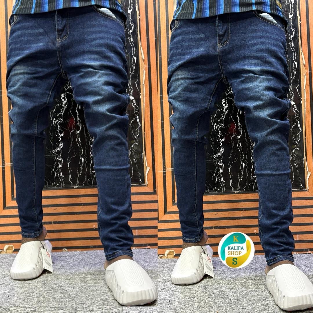 Jean unique slim de qualité premium disponible