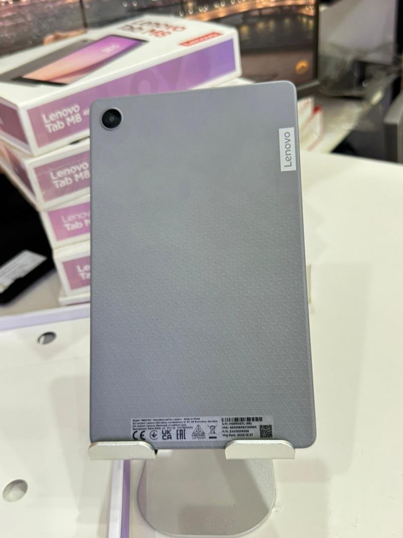 Tablette Lenovo Tab M8 (4th Gen 2024) – modèle TB301XU (4Go RAM / 64Go / SIM)