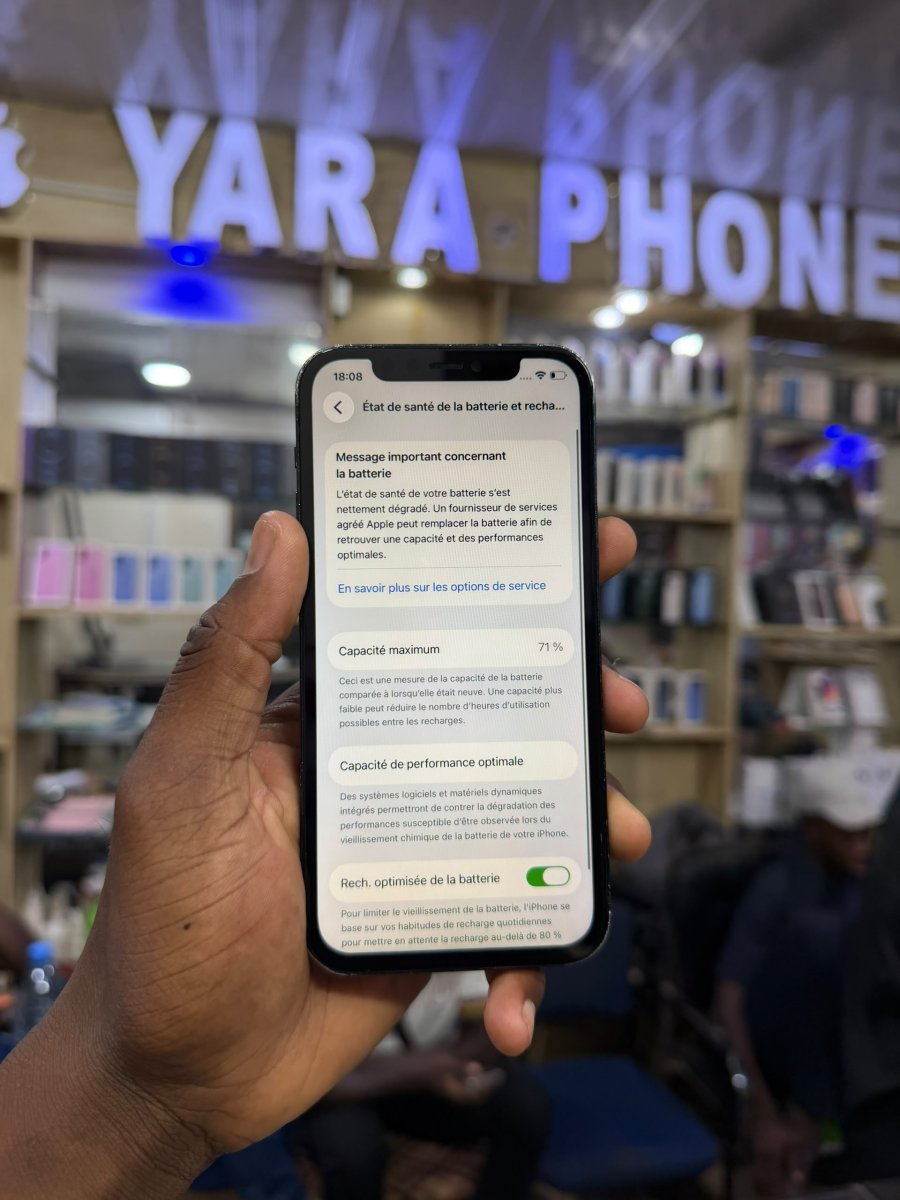 iPhone 📱 12simple 128gb 🖤🇺🇸 Écran : changer aucun défaut  Face ID ✅ caméra propre 👌