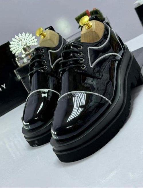 Chaussure fermés