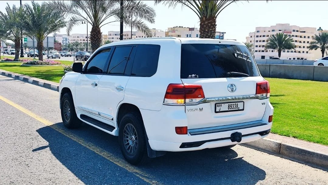*🇦🇪 TOYOTA LAND CRUISER VXR 2026*