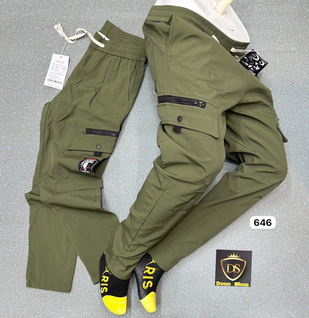 Jogging cargo de qualité premium disponible a Bamako