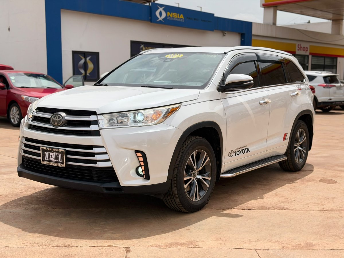 TOYOTA HIGLENDER