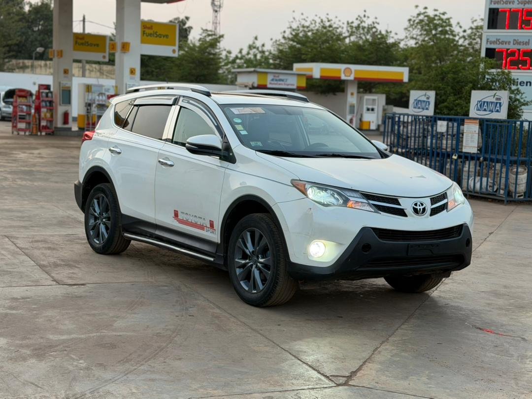 TOYOTA RAV4 LIMITED 2014